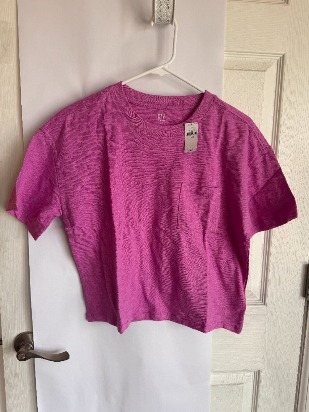 NWT GAP Girl's Boxy Pocket Tee in Raspberry Size 14/16